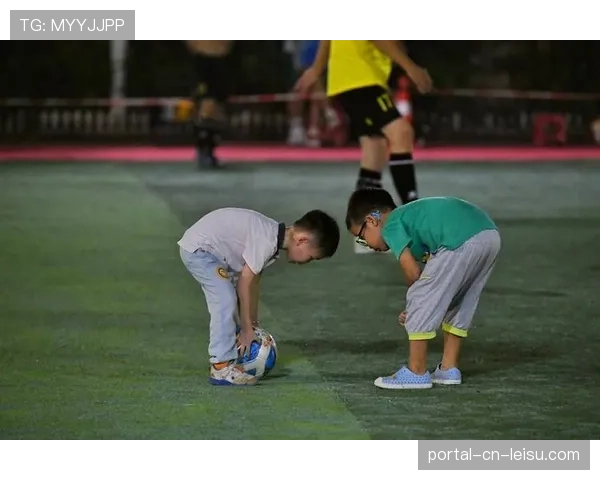 通讯： grassroots足球计划在伦敦贫困社区初见成效